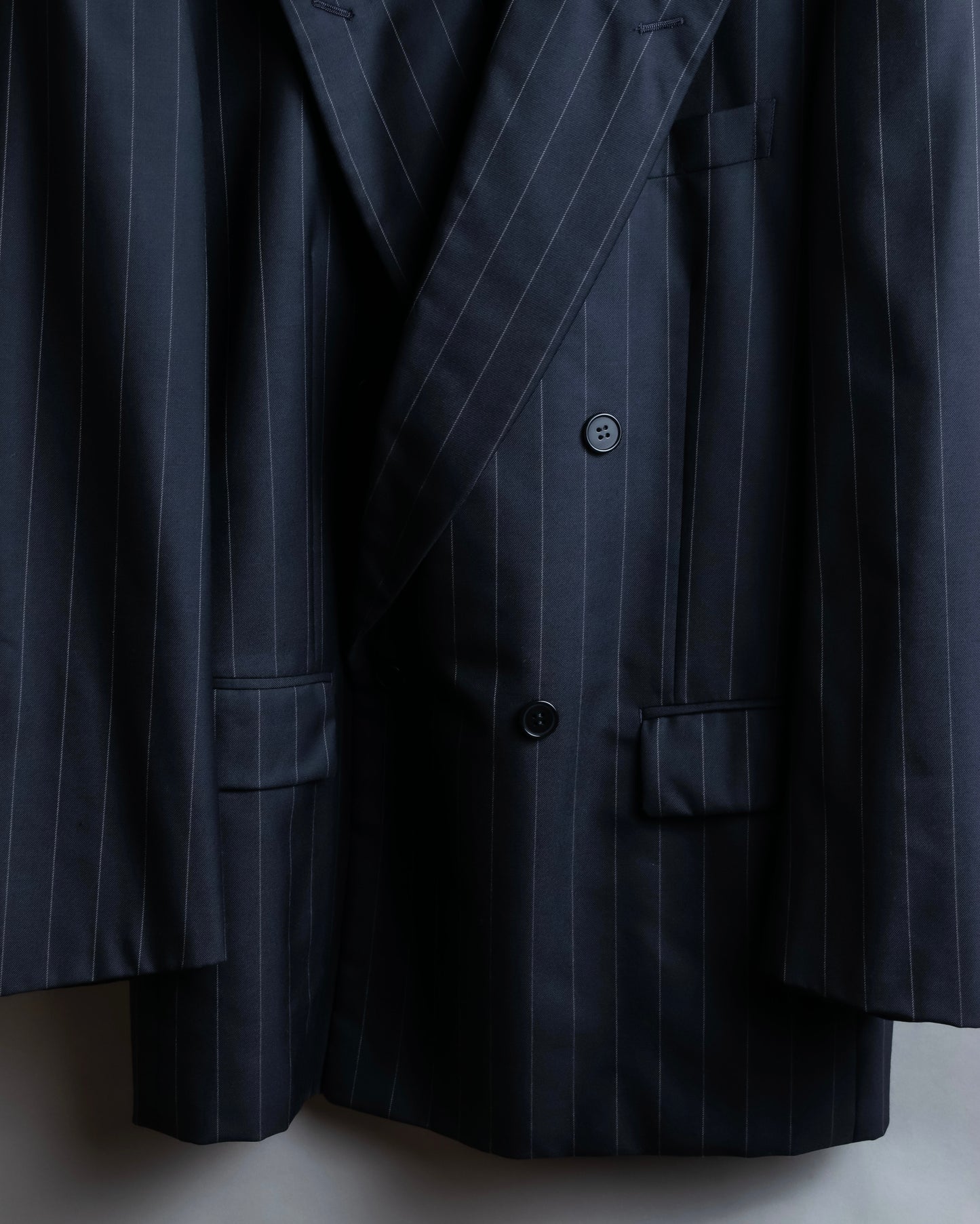 "YVES SAINT LAURENT" Peaked lapel double breasted tailored jacket ＆wide tapered slacks striped set up