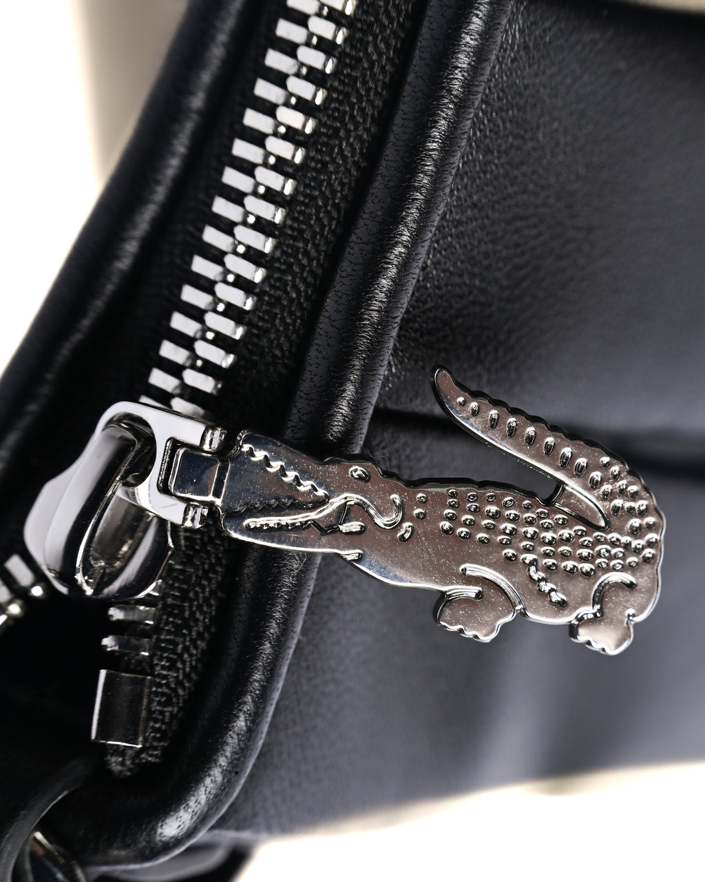 LACOSTE/ “Lenglen” Leather Pleated 2 Way Handbag Black
