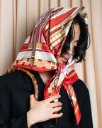 "HERMES" Carre 90 volt et pirouette silk scarf