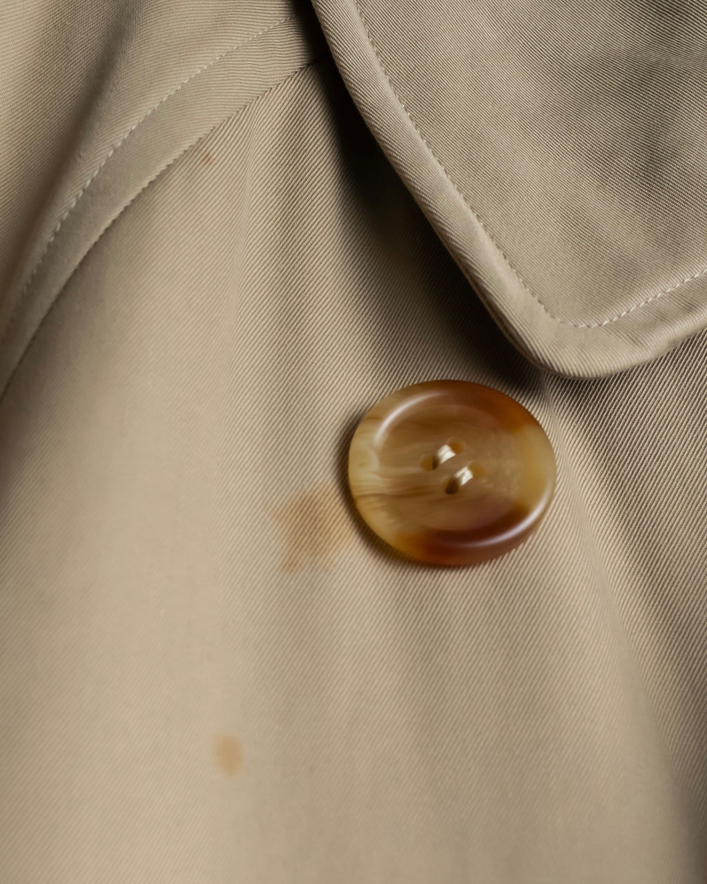 "BURBERRYS" Military detail classic trench coat