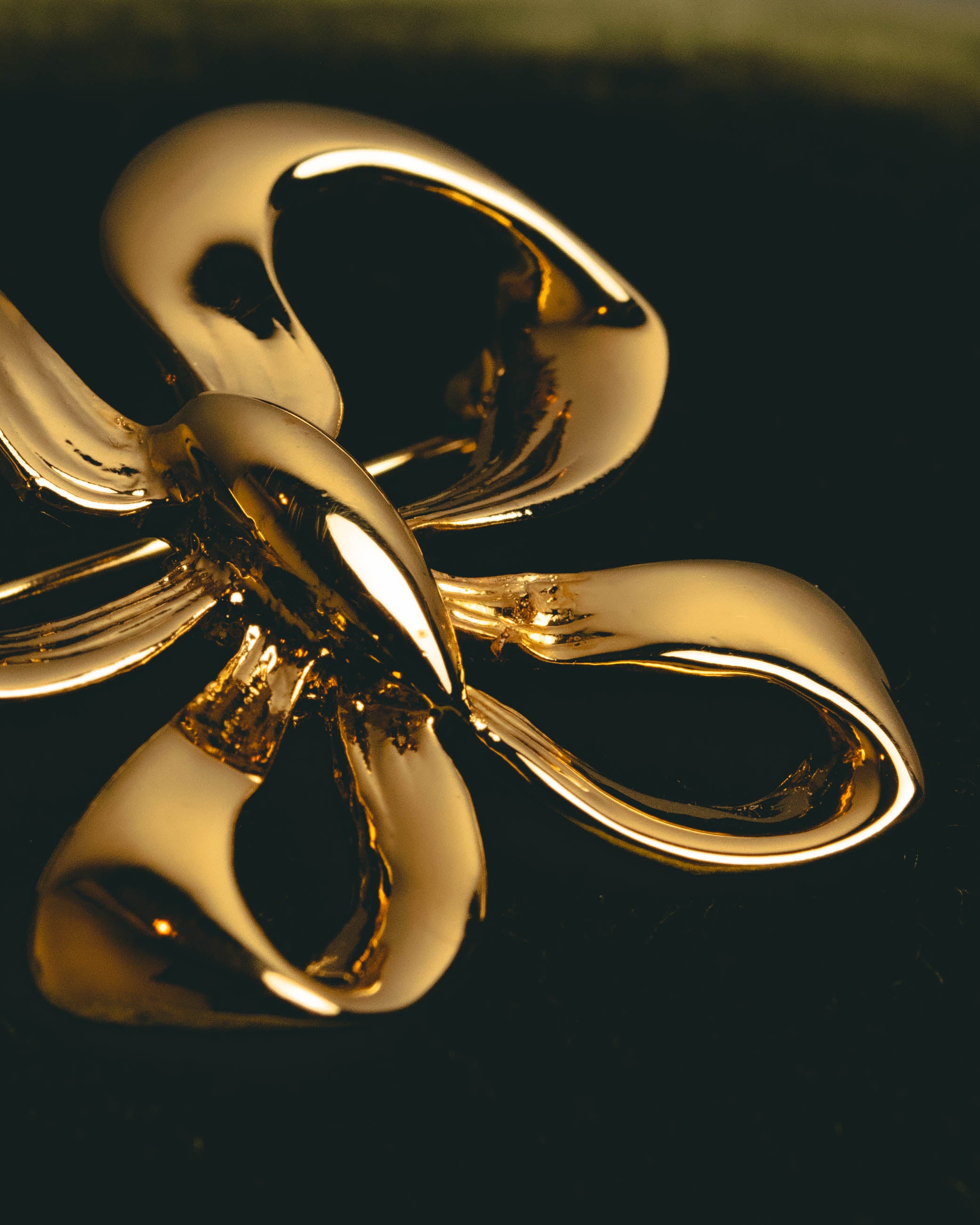 "Yves Saint Laurent" Sculptural gold bow brooch