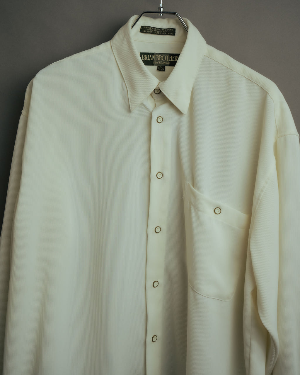 -MOOD Vintage Collections-
90’s Fine ridge ivory drape shirt