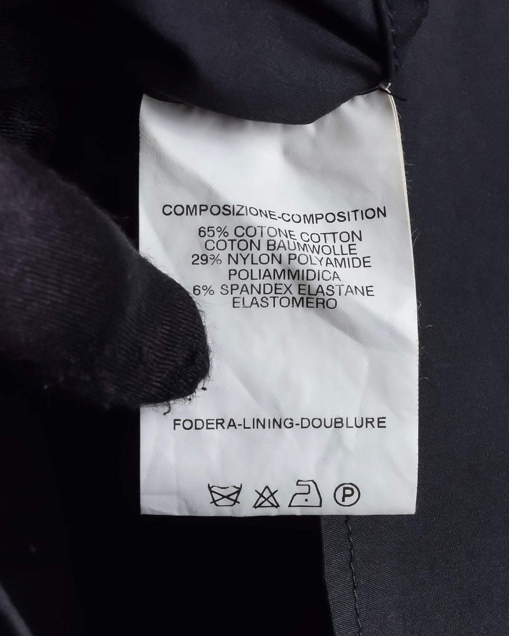 "Yves Saint Laurent Rive Gauche"
Twisted front sleeveless shirt