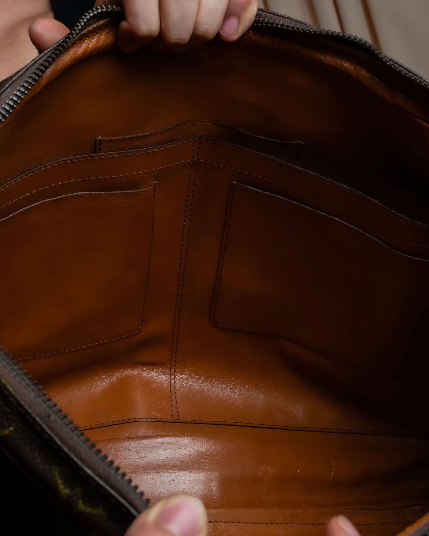 "LOUIS VUITTON" Porto document voyage leather bag