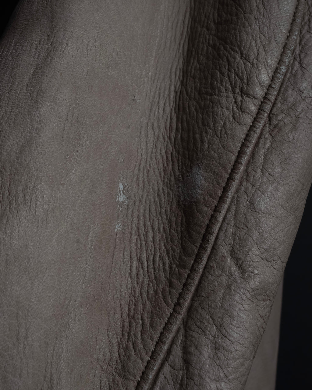 "ISAMU KATAYAMA" Dart-shaped deer leather shirt jacket