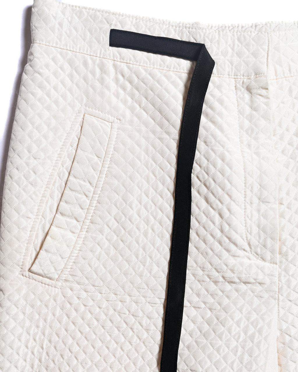 Chiristian Dior by Maria Grazia Chiuri/ Silk Blend Diamond Quilted Shorts White