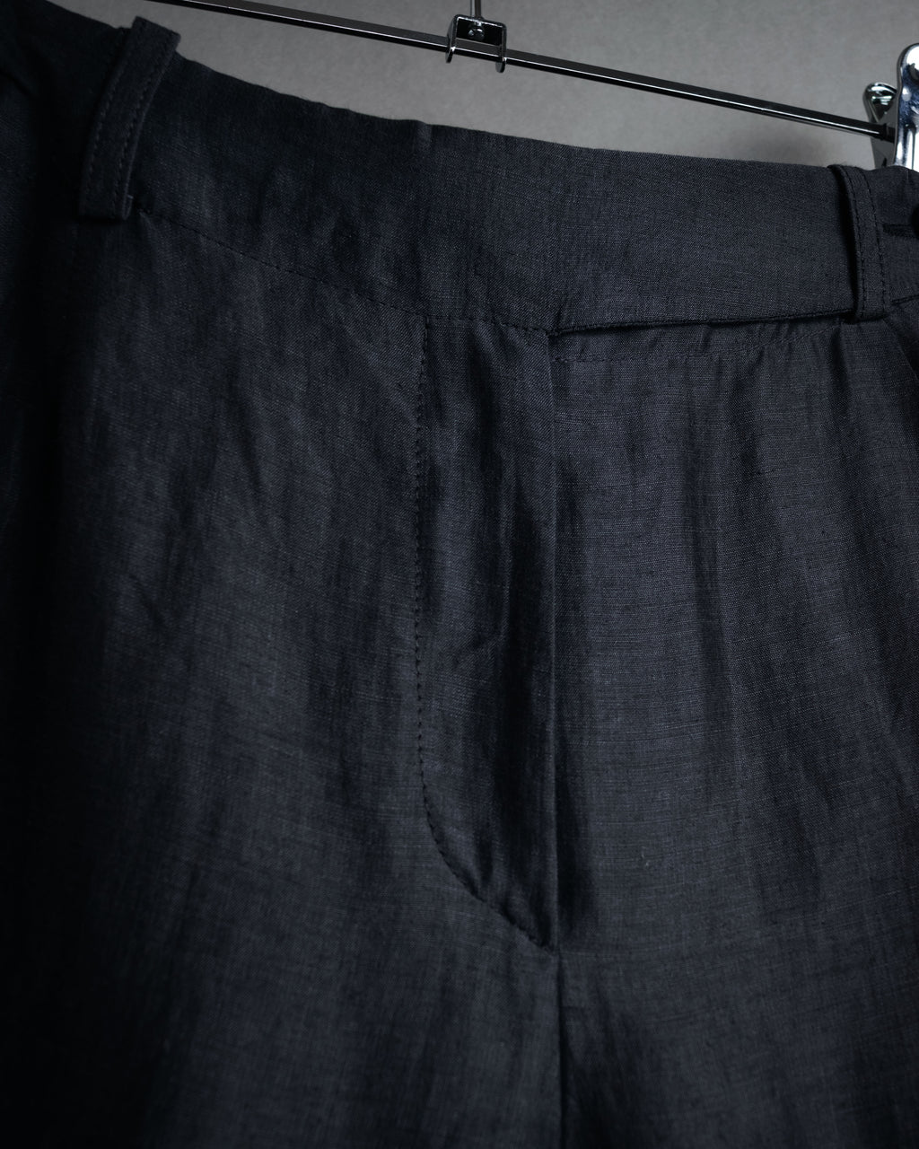 “EMPORIO ARMANI” 90’s-00’s Fluid wide trousers