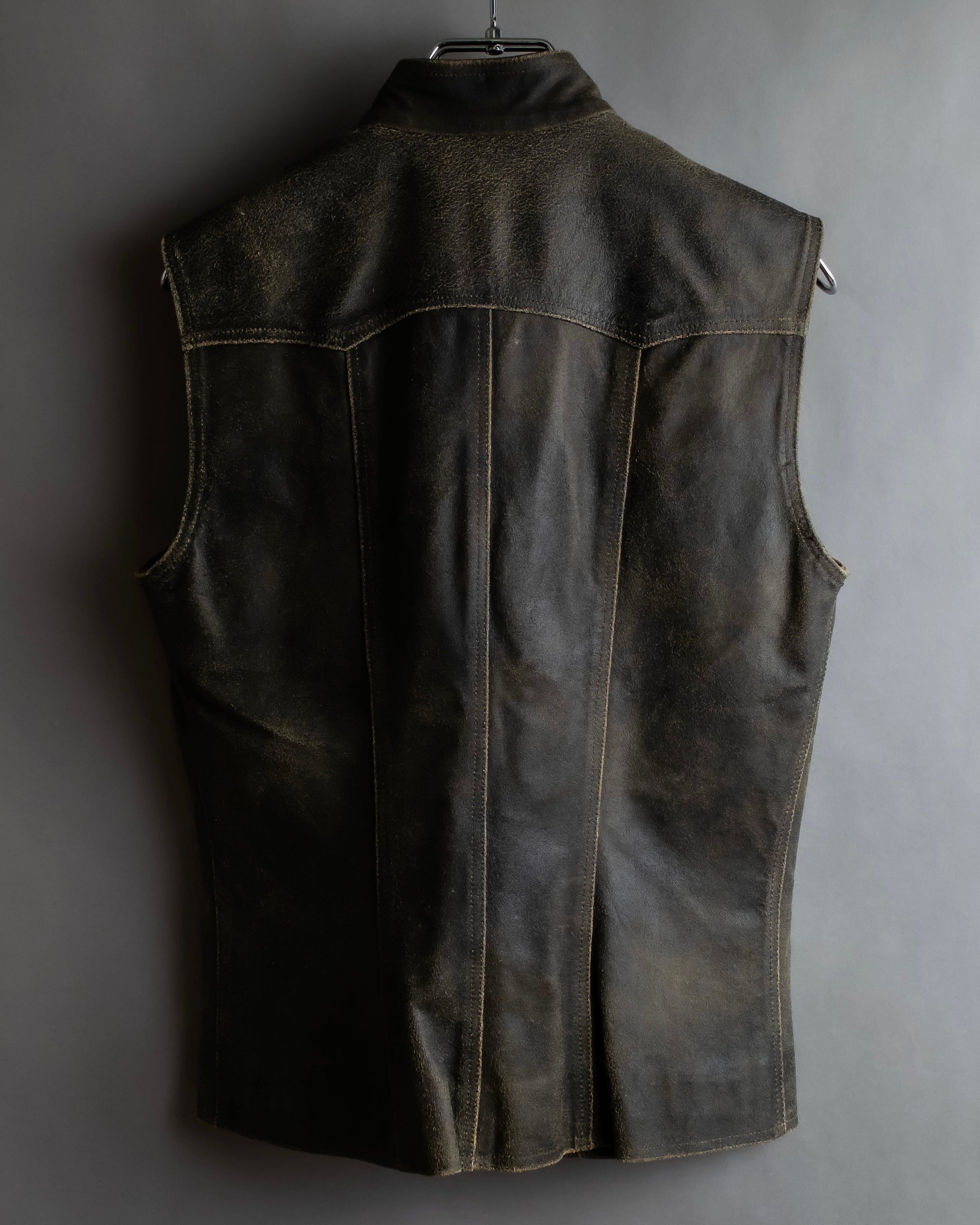 "CHANEL" 2000AW Karl Lagerfeld period calf leather vest