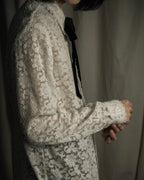 "GUCCI" Michele period floral lace design bow tie shirt