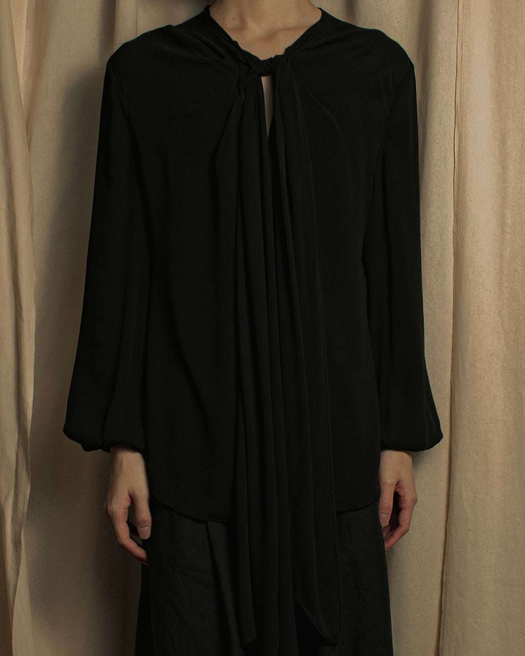 "VALENTINO" 2020-21 Gathered design bow tie skipper silk pullover