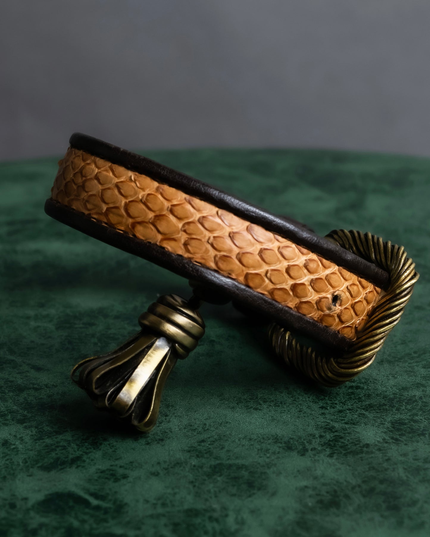 "BOTTEGA VENETA" Python switch design leather bracelet