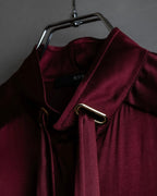"GUCCI" Beautiful burgundy color silk bowtie shirt