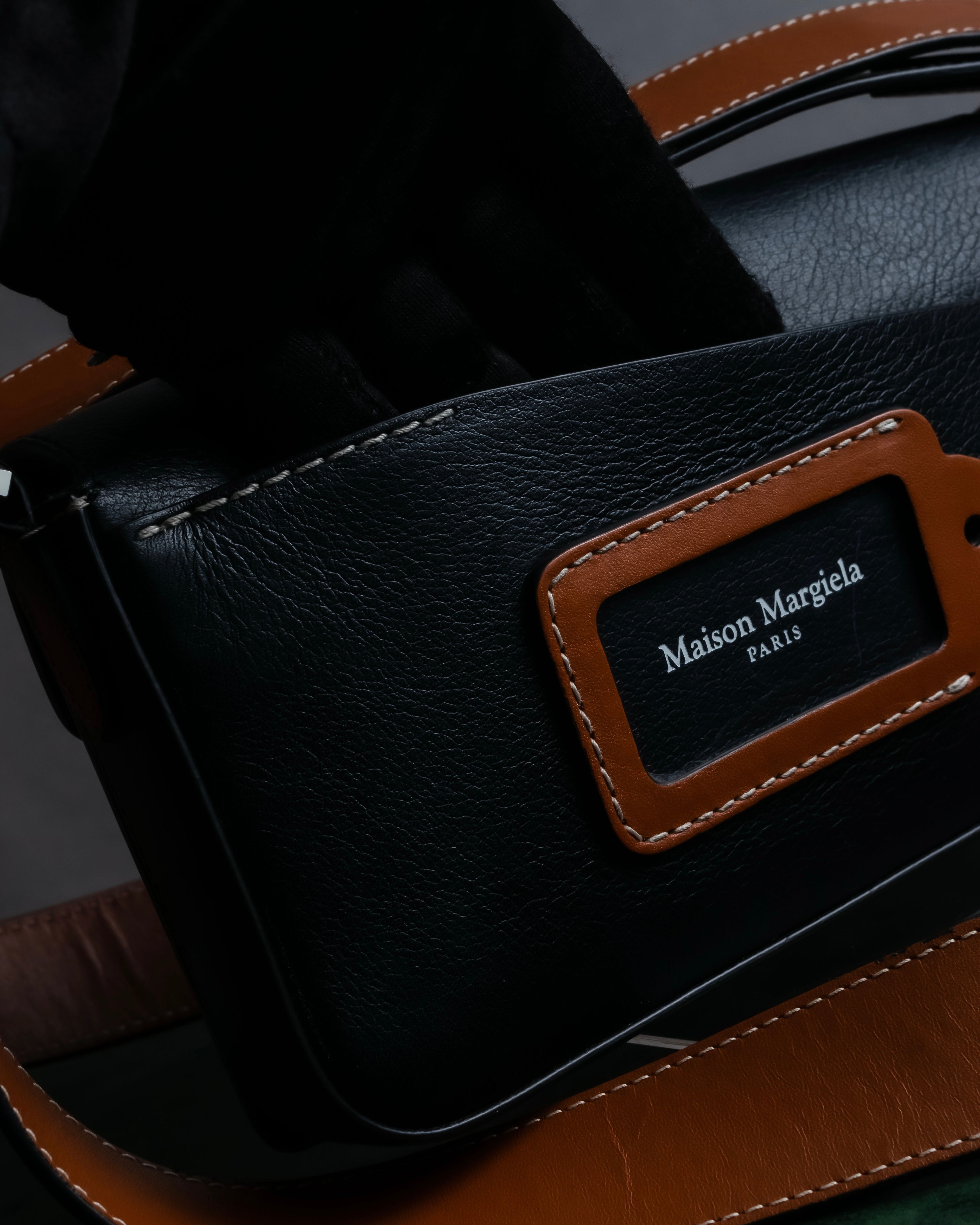 "MAISON MARGIELA" 24SS Memories of camera bag