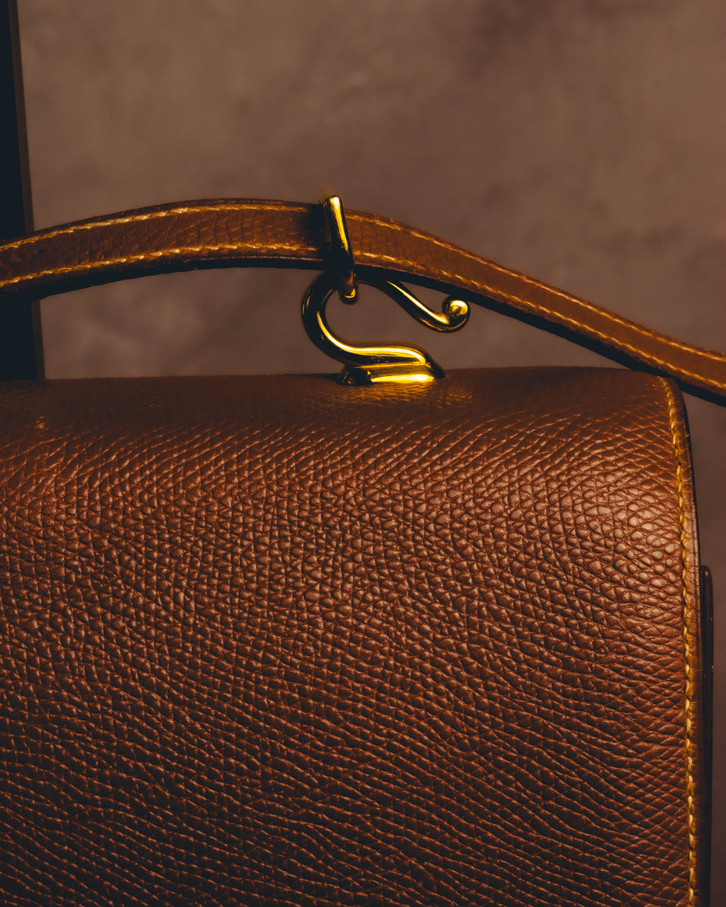 -SPECIAL- "Hermès" 80's Structured leather shoulder bag