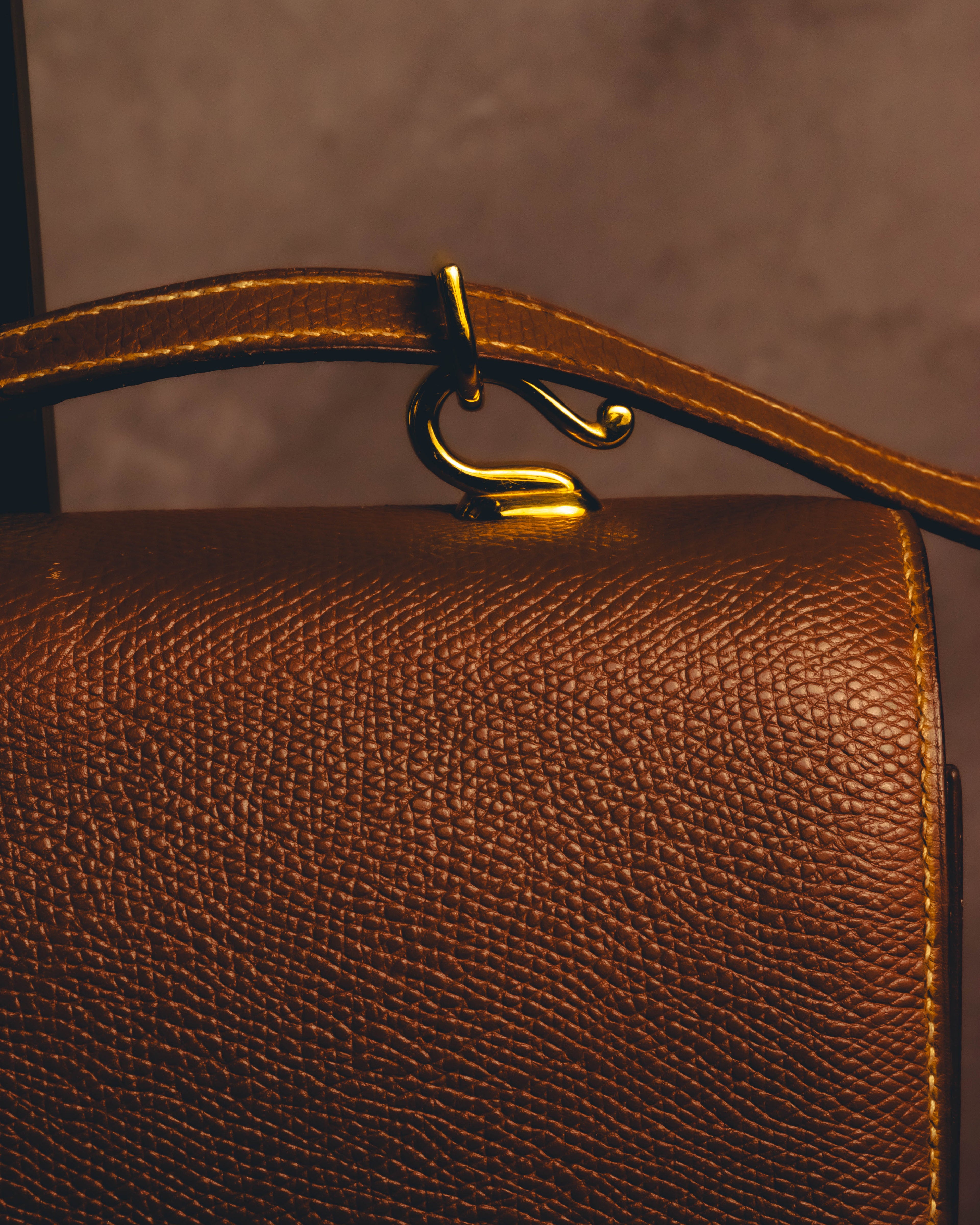 -SPECIAL- "Hermès" 80's Structured leather shoulder bag