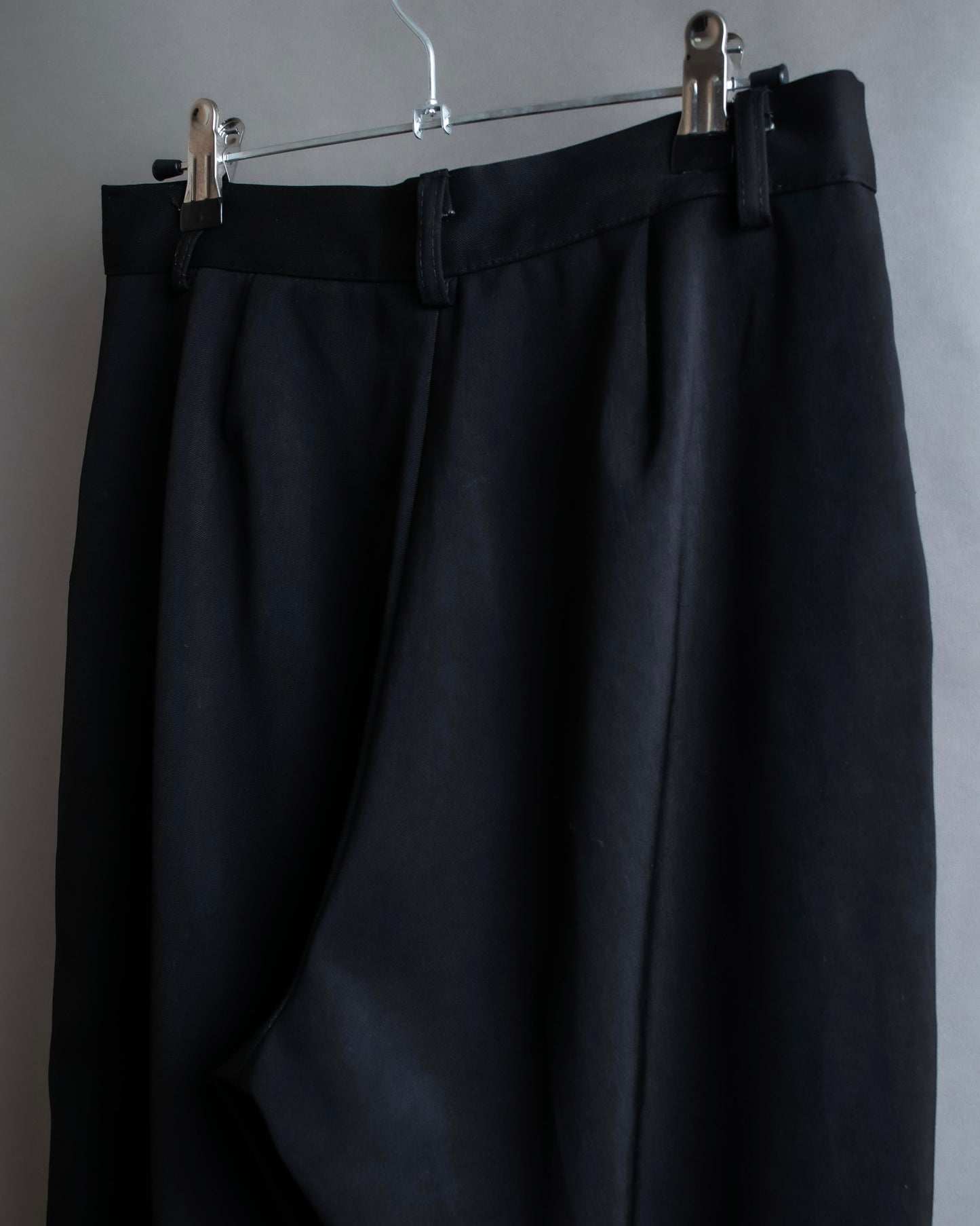 "Vintage rounded tapered silhouette slacks"