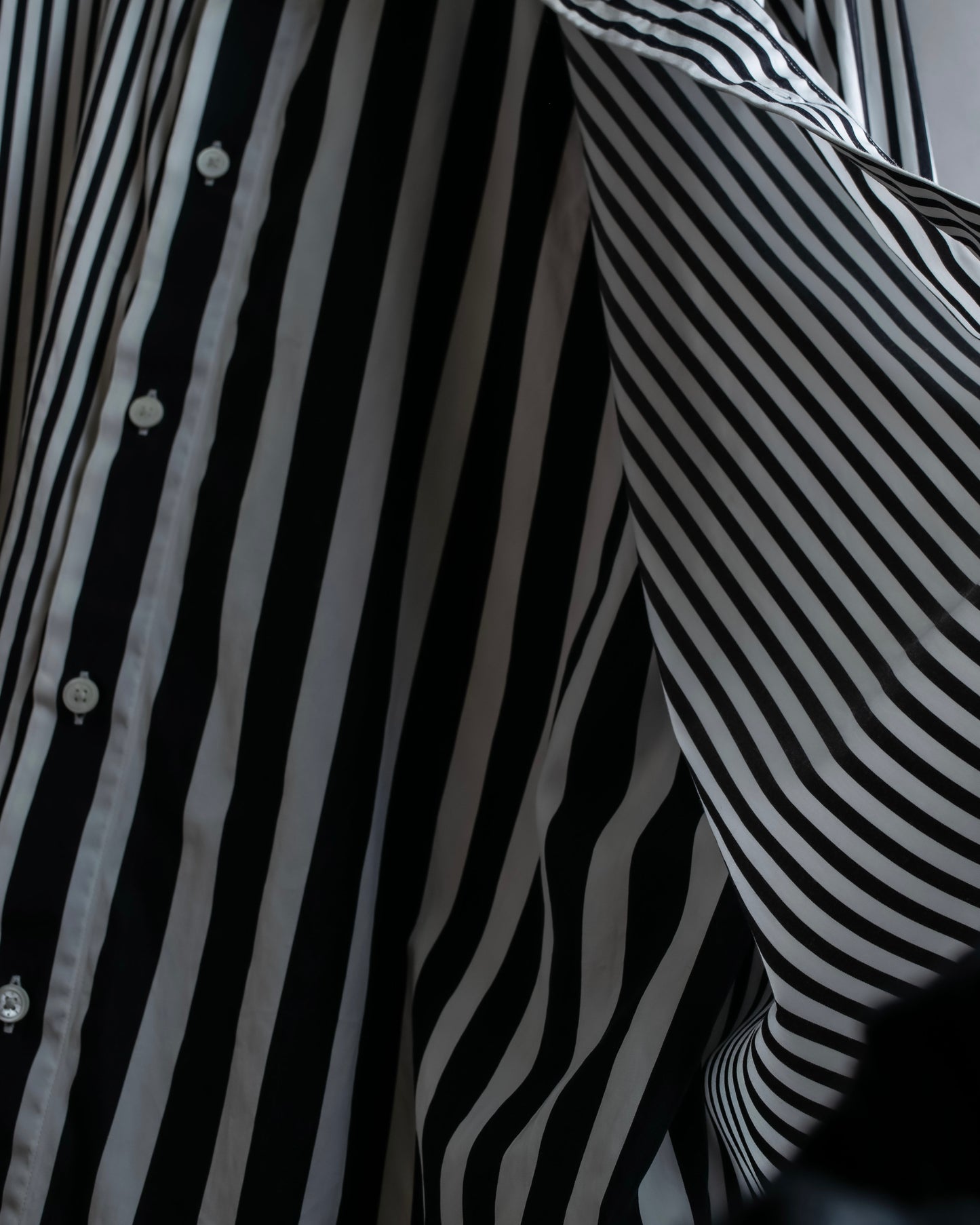 "GIVENCHY" Asymmetrical stripe pattern different thicknesses shirt