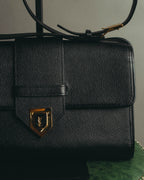 “Yves Saint Laurent” 90’s-00’s Cassandra logo one shoulder leather bag