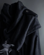 "TORUICHOU" Muffler-style collar military detail coat