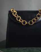 "Salvatore Ferragamo" 90’s Jewelry gold chain design leather bag