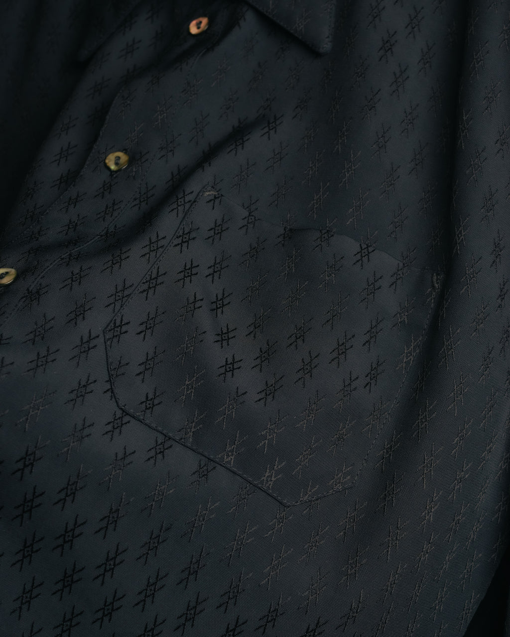 "Jean Paul Gaultier Classique" 90's Geometric jacquard total-pattern shirt with shell buttons