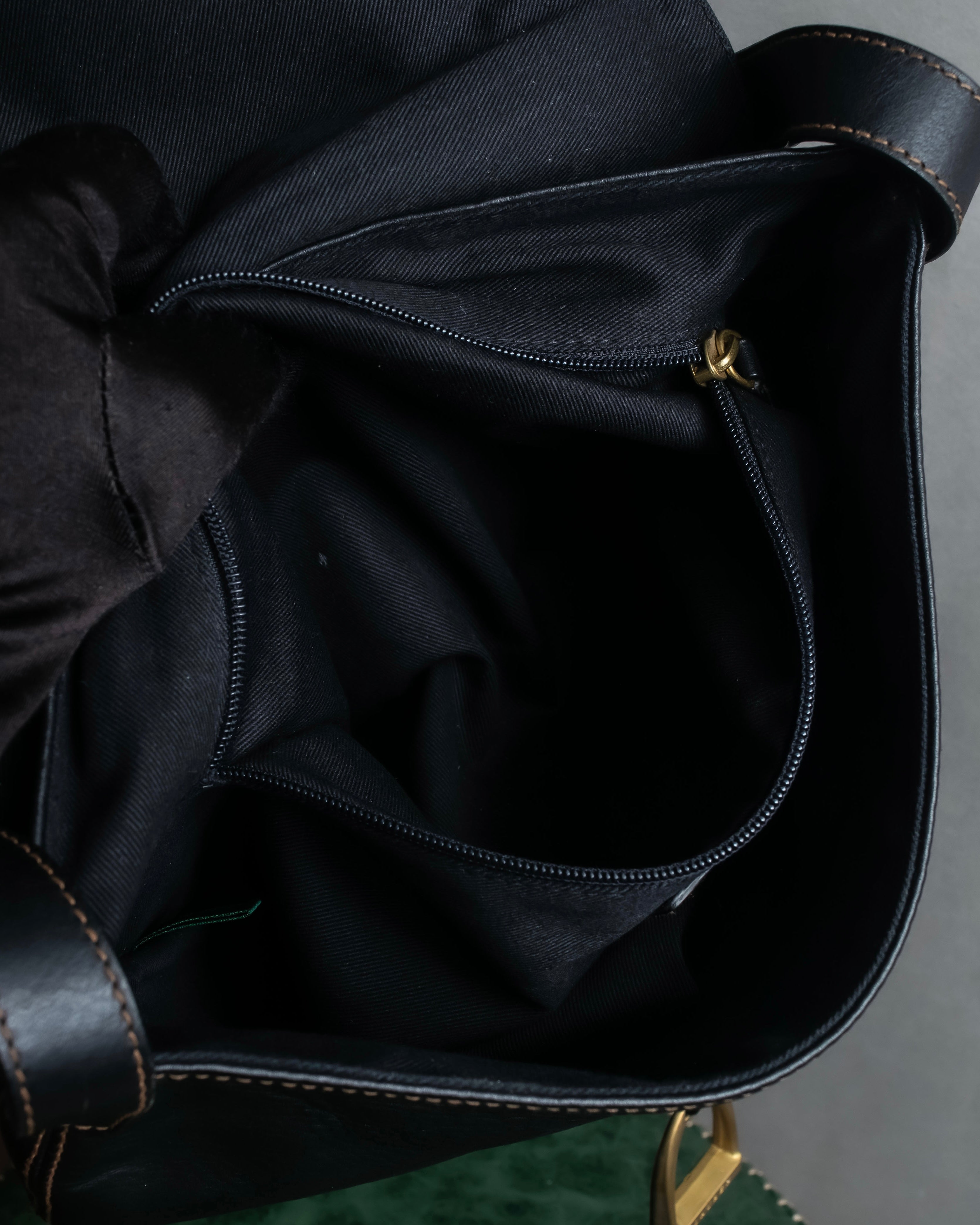 "Ralph Lauren" Saddle＆stirrup motif grained leather shoulder bag