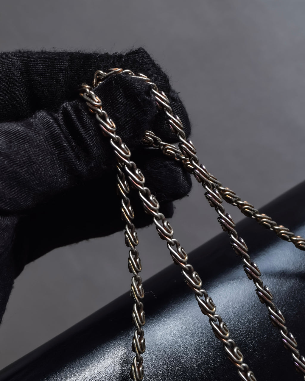 "Cartier" Logo engraved horizontal chain shoulder leather bag