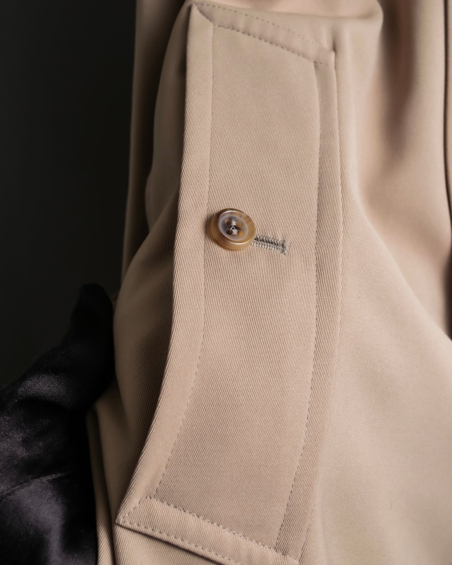 "BURBERRY" Military detail belted maxi length trench coat