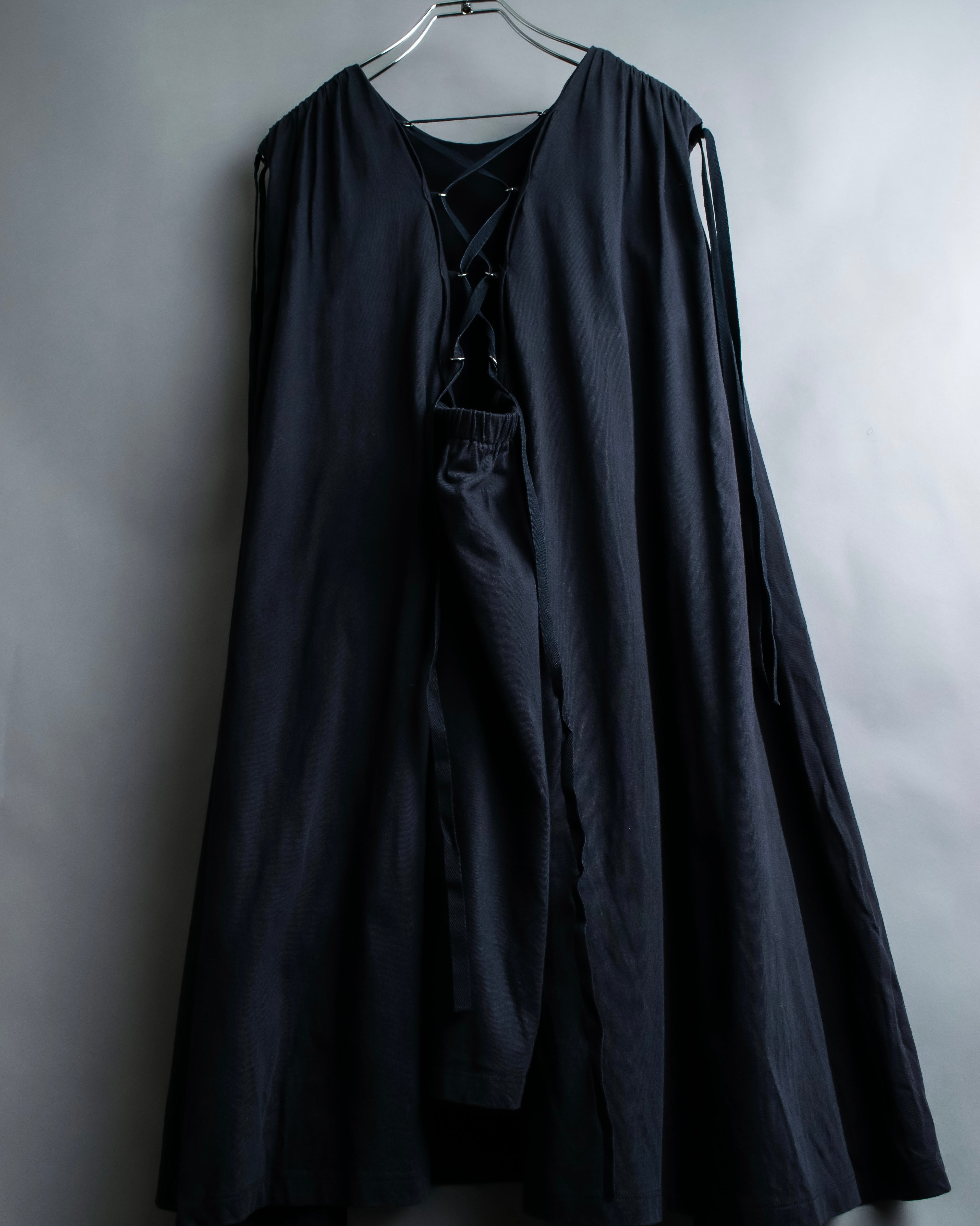 “N°21” Lace up designed no sleeves one piece