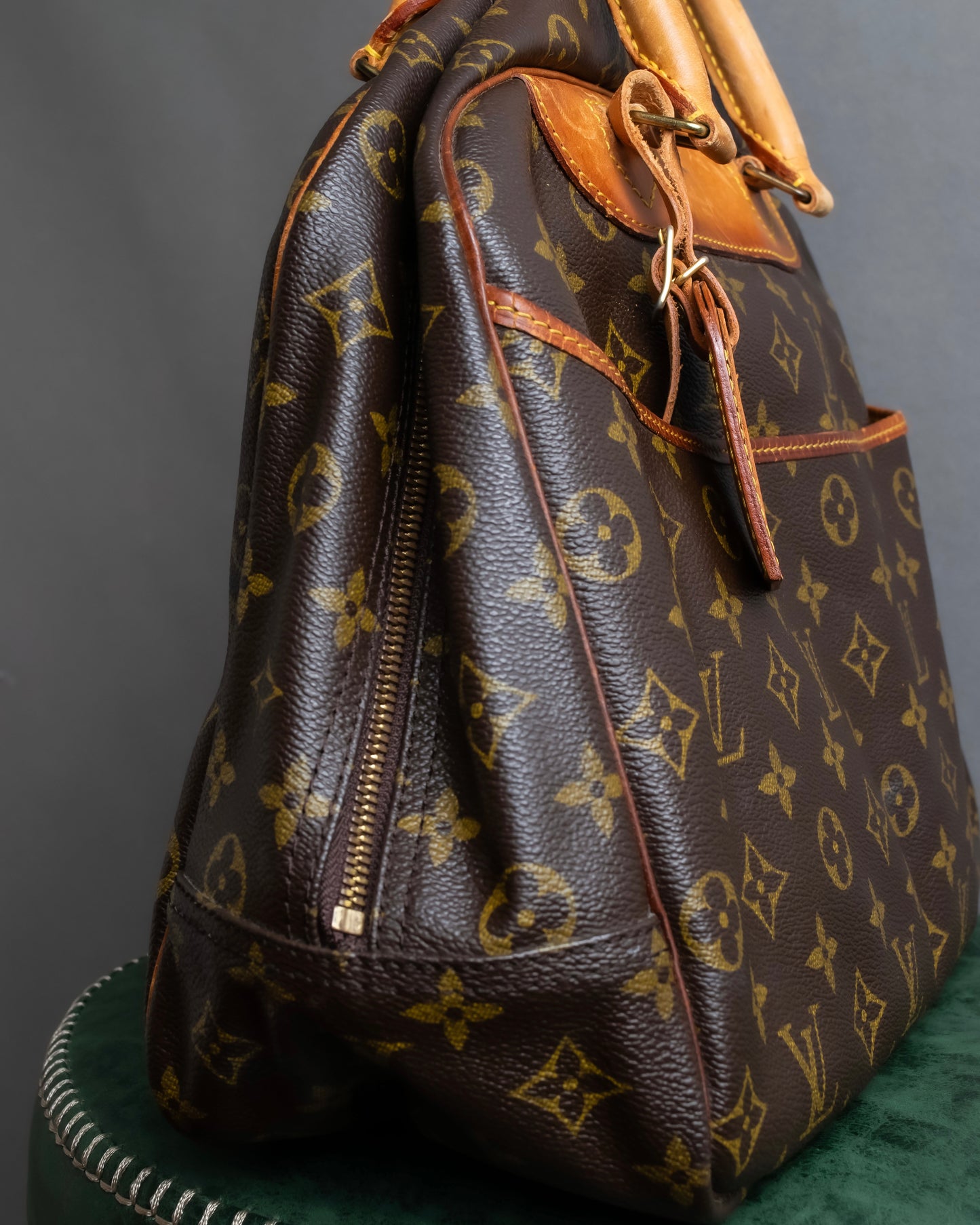 "LOUIS VUITTON" Deauville monogram pattern boston hand bag