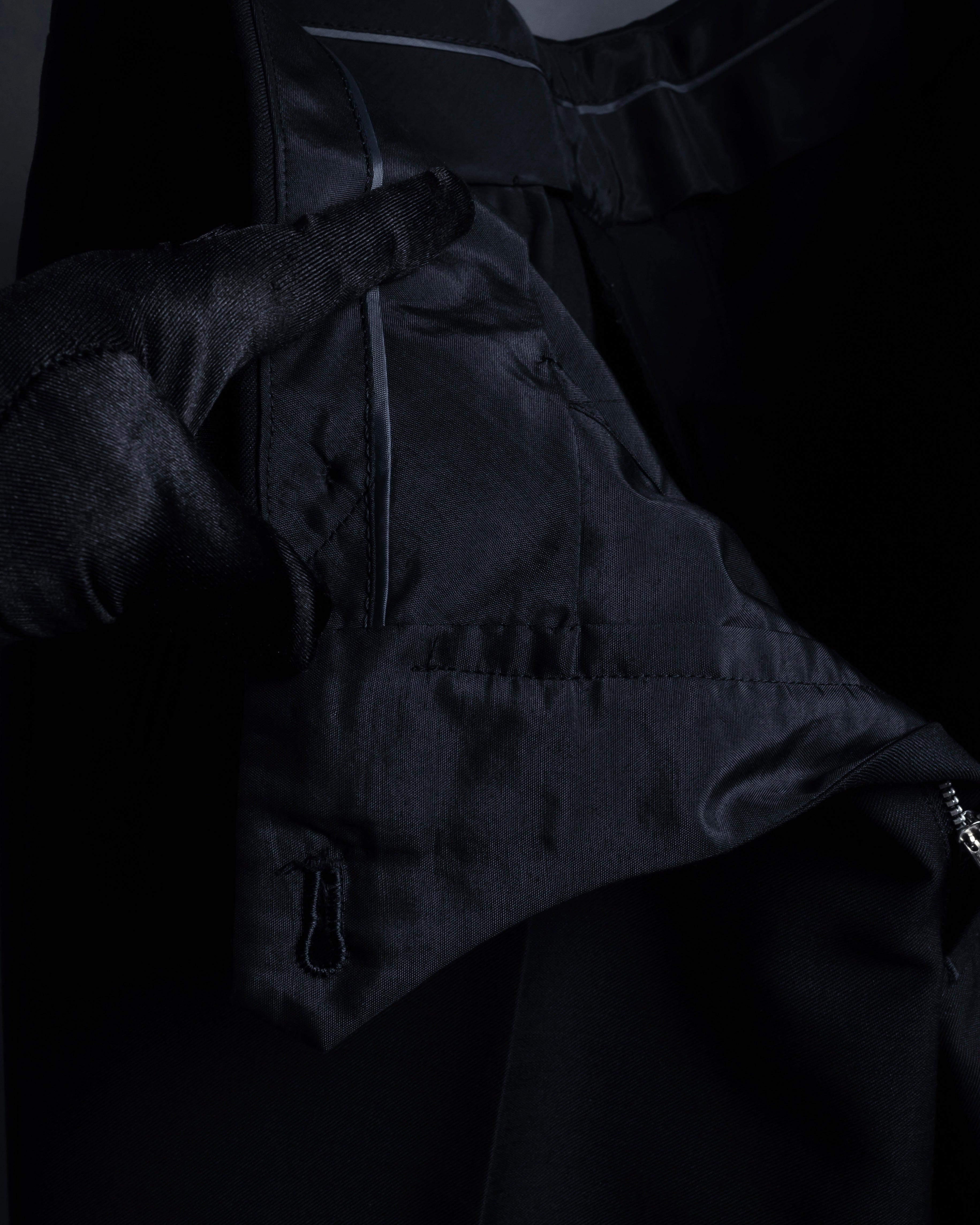 "YVES SAINT LAURENT" Strongly tailored shaped wool set up