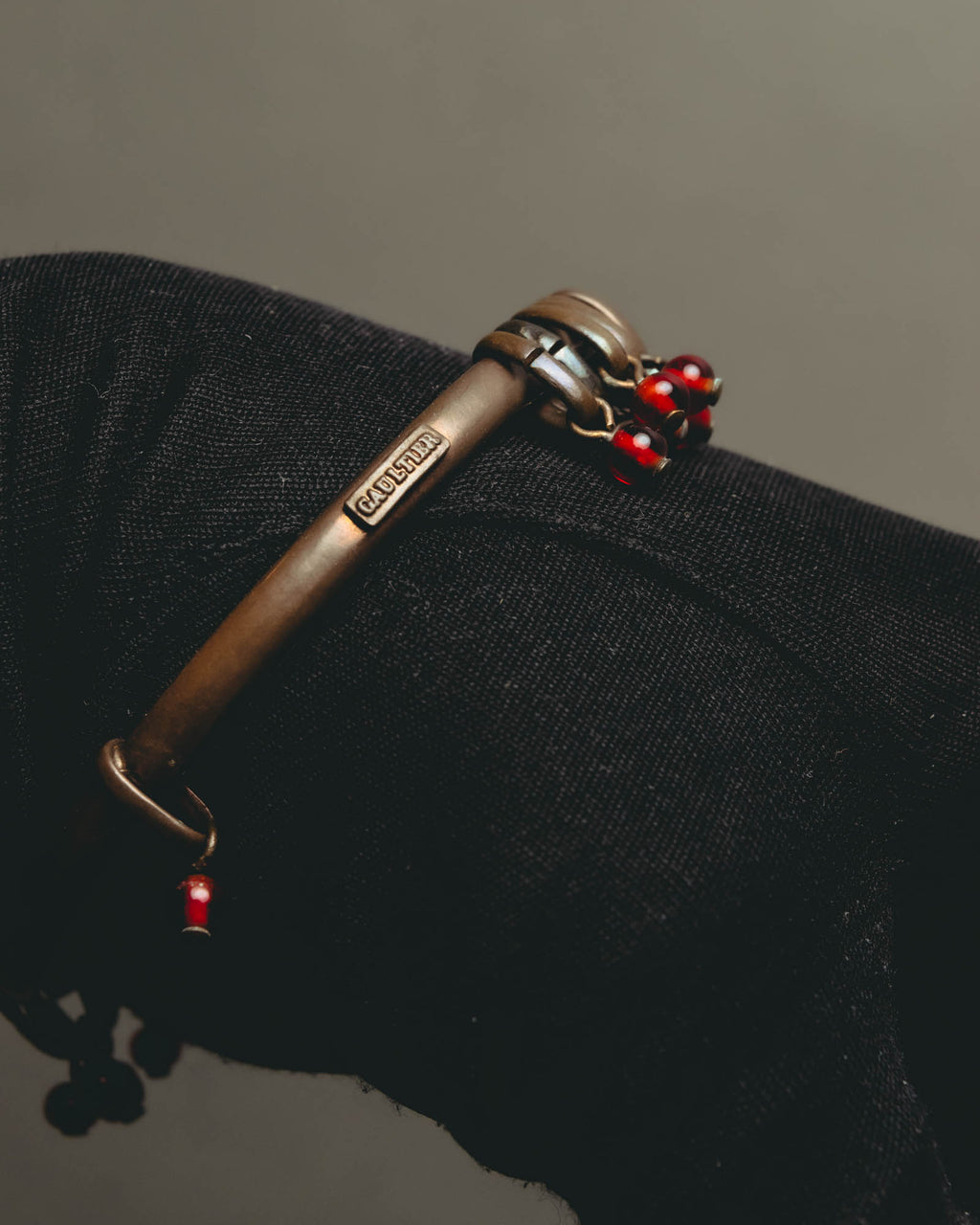 "Jean Paul Gaultier" 90's-00's Sculptural red bead bangle