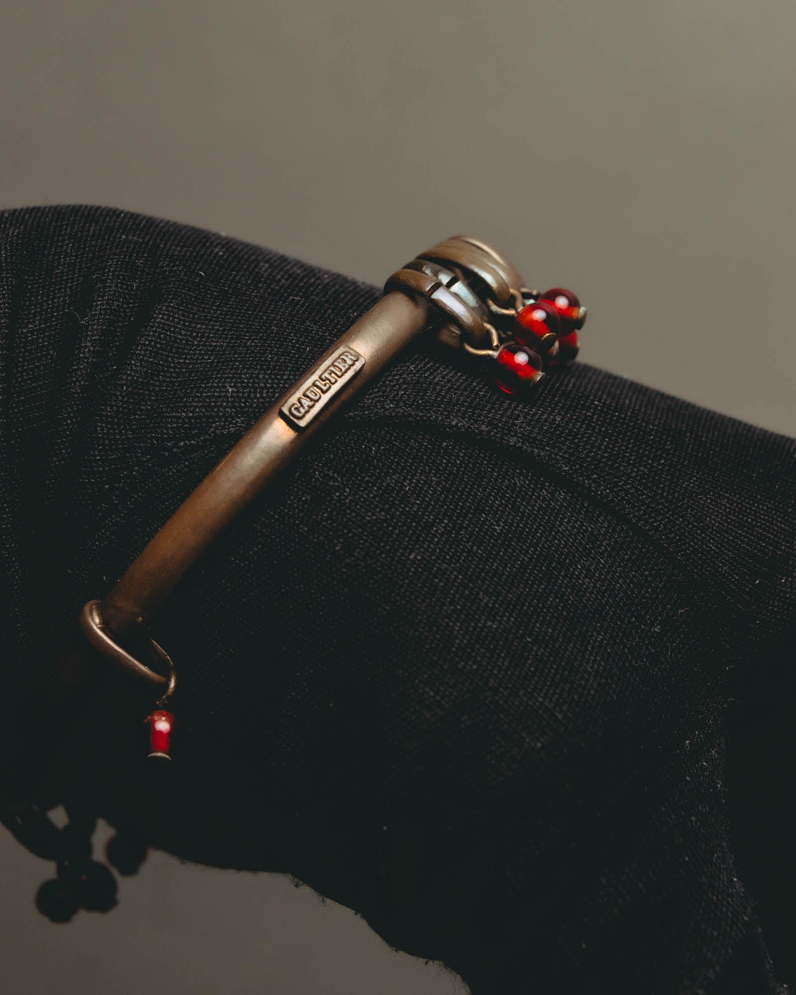 "Jean Paul Gaultier" 90's-00's Sculptural red bead bangle