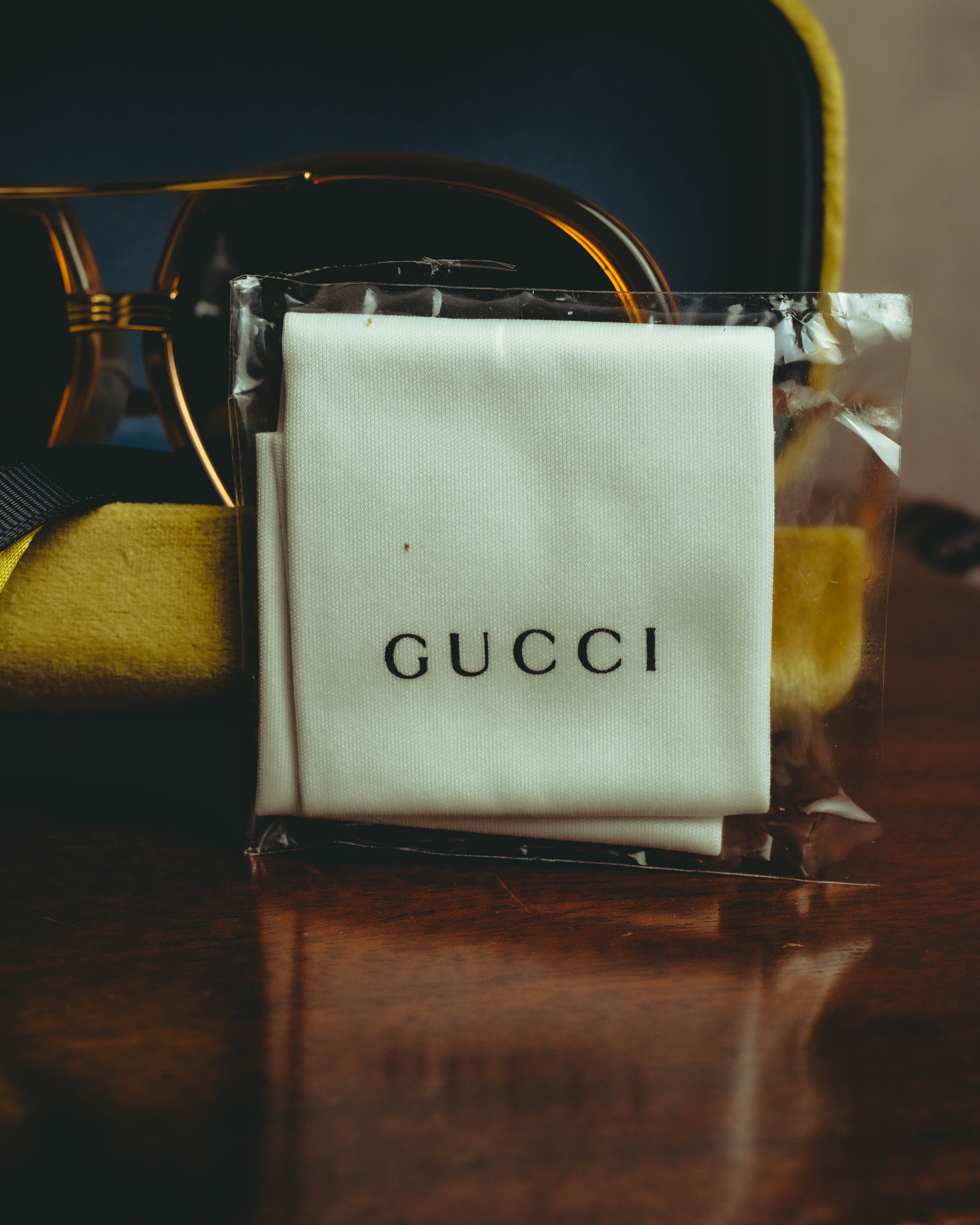 –SPECIAL– "GUCCI" 2020's Bold aviator sunglasses
