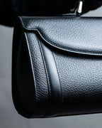 "BURBERRYS" Cylinder shaped leather one handle bag