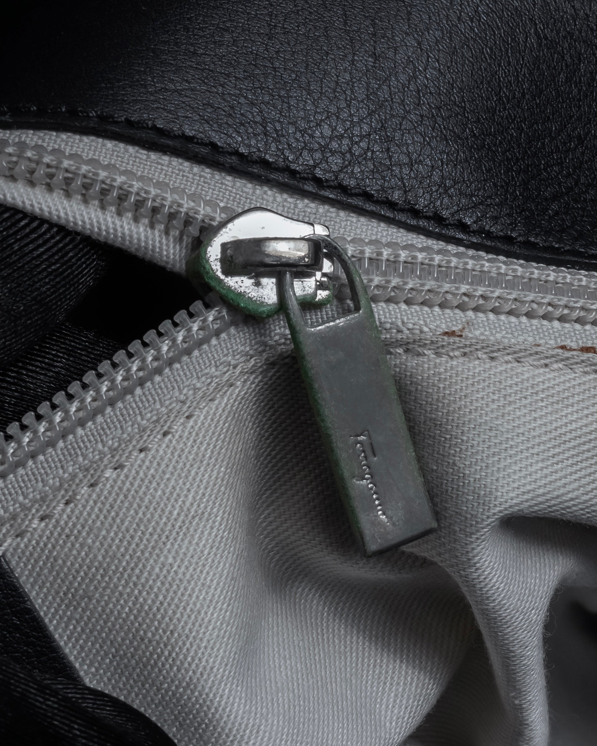 "Salvatore Ferragamo" Gancini motif design leather bowling bag