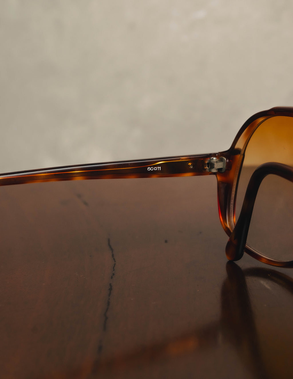 "Yves Saint Laurent" 70's-80's Oversized aviator sunglasses