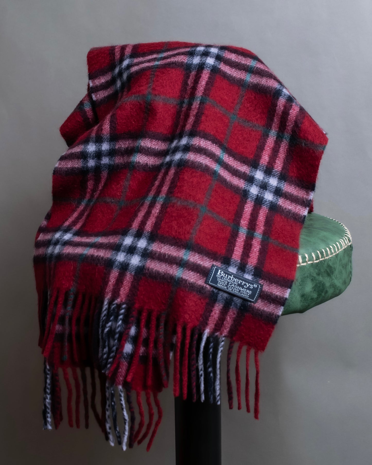 "BURBERRYS" 100% cashmere traditional check pattern fringe design muffler