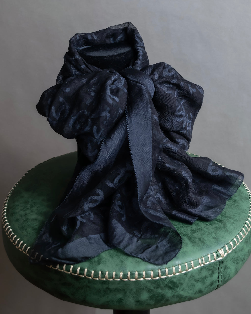 "CHANEL" Coco Mark scattered sheer large scarf