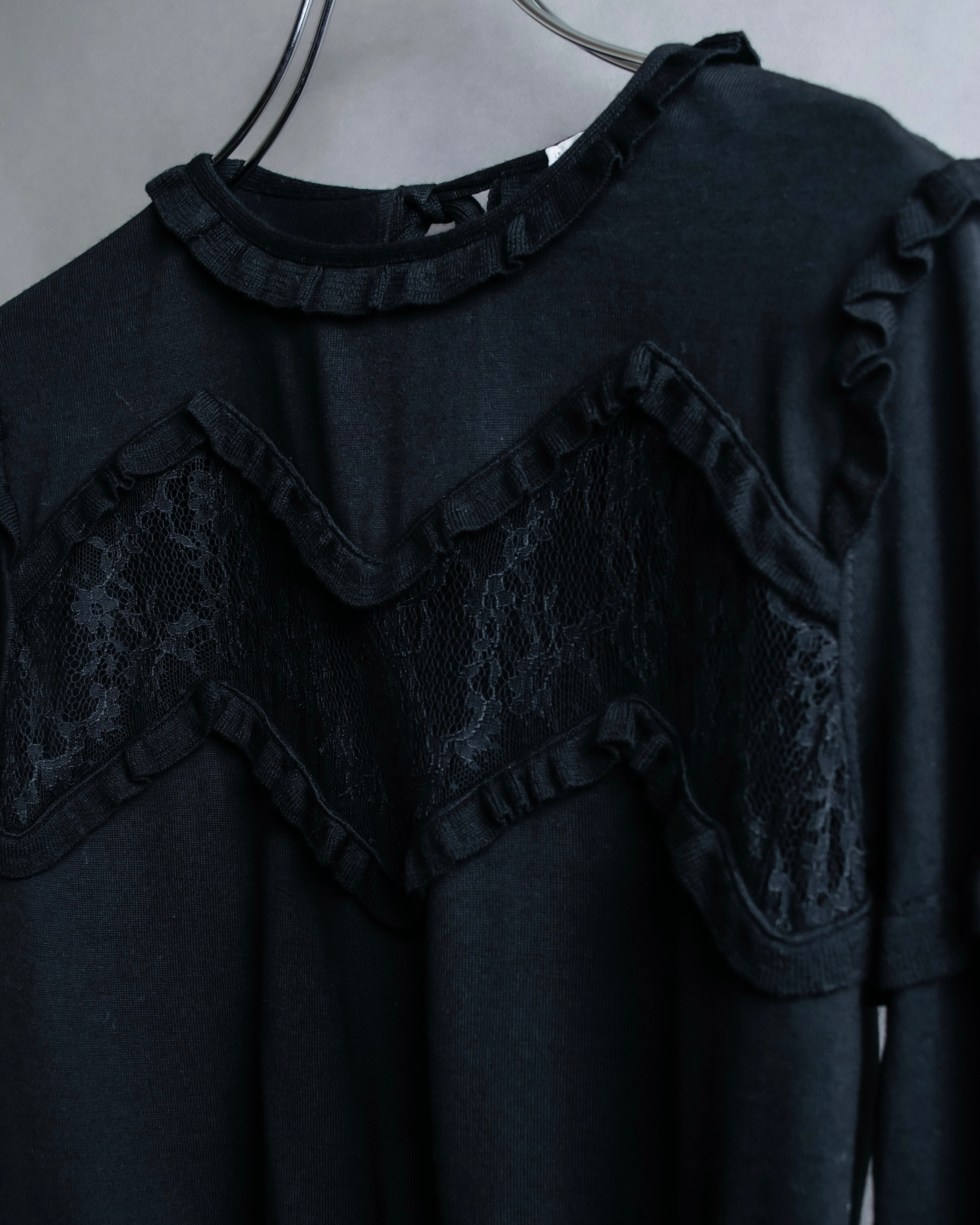 "VALENTINO" Ruffle＆lace design black knit