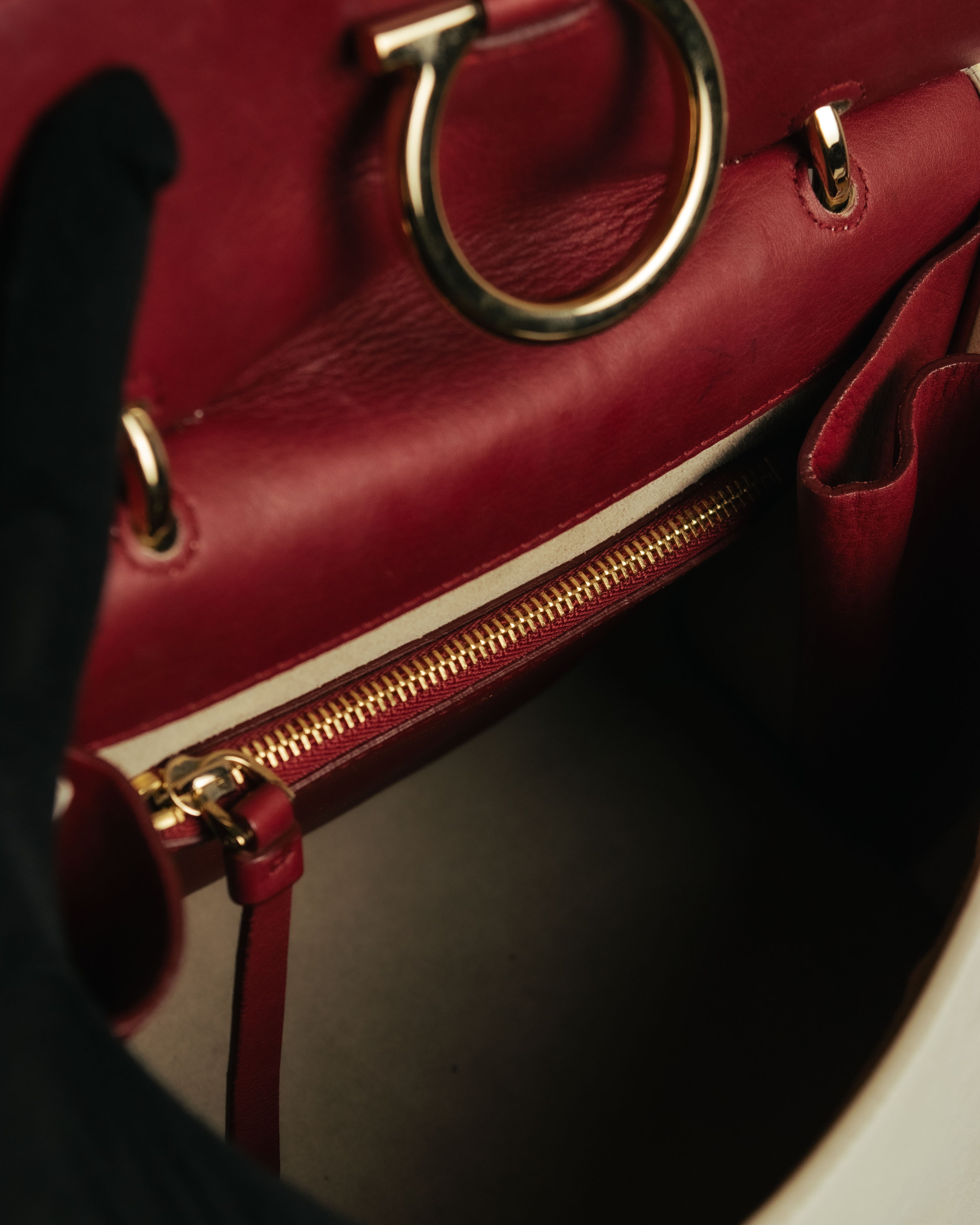 “Salvatore Ferragamo” 2013-2018 gancini bicolor top handle bag