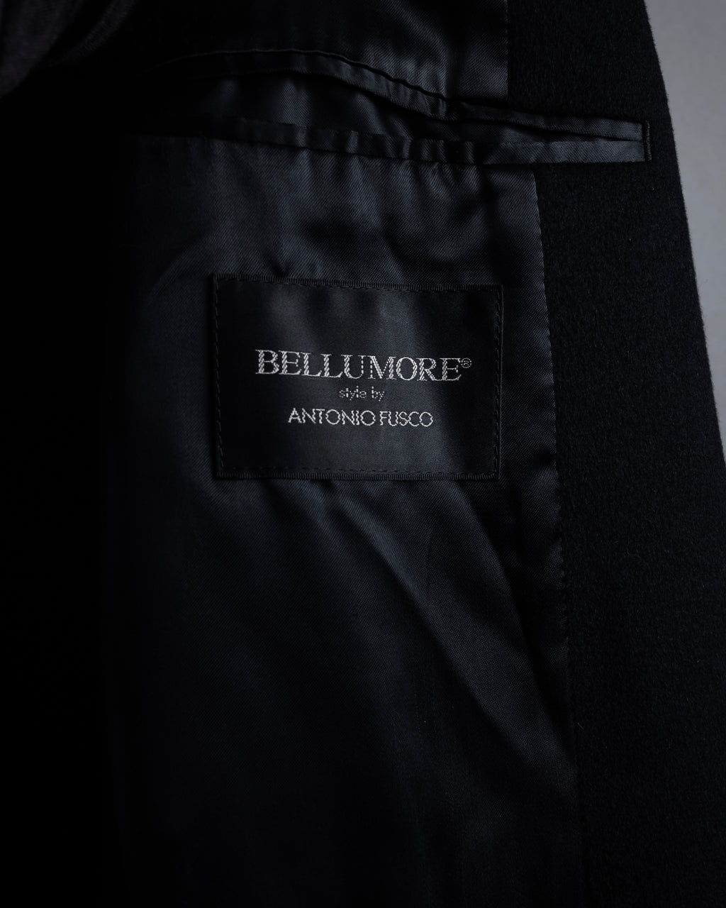 "BELLUMORE／ANTONIO FUSCO"
Fly front 100% cashmere chester coat