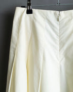 "FENDI" hole pattern and tack designed skirt