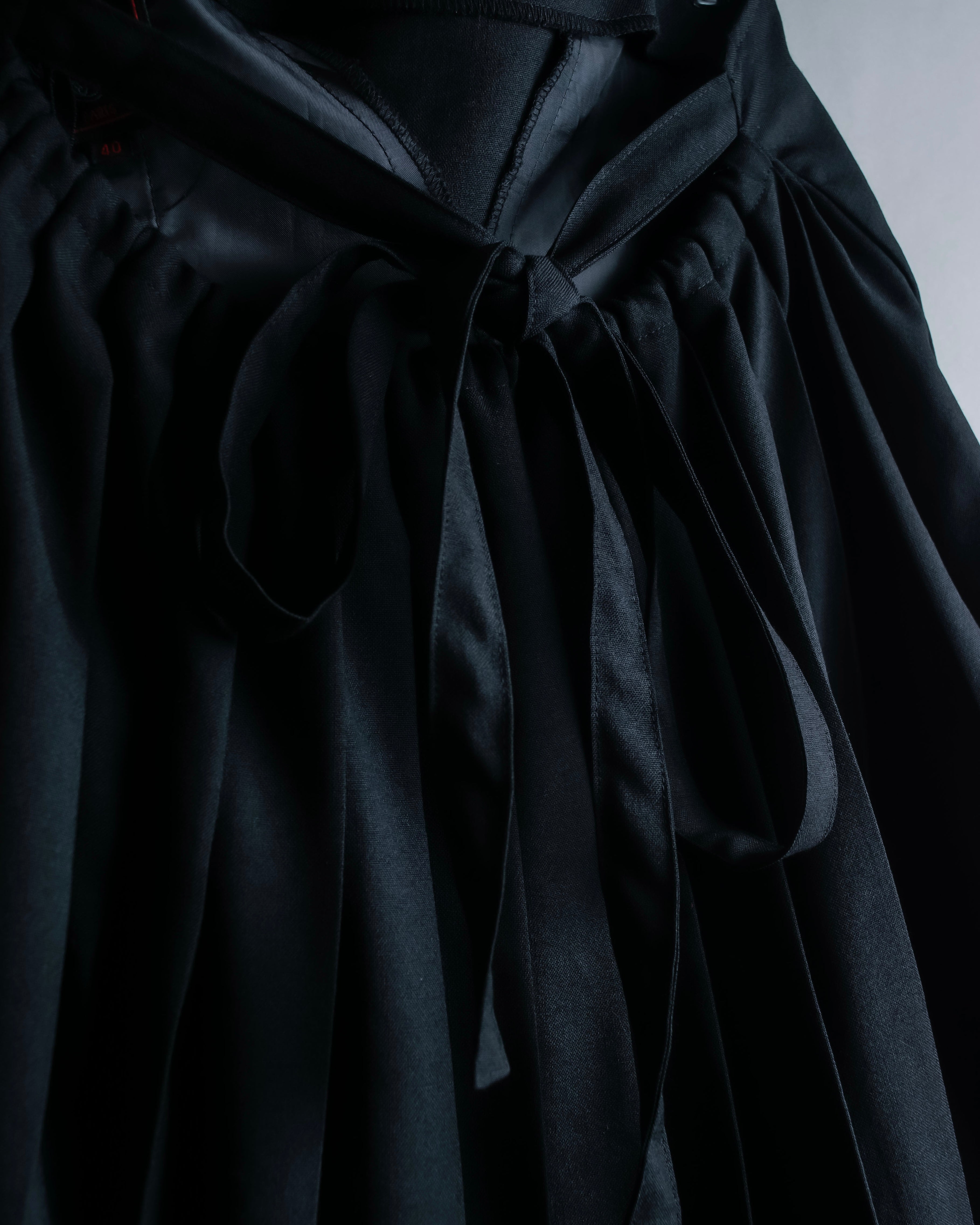 "JEAN PAUL GAULTIER" Ribbon belted design pleated flare skirt