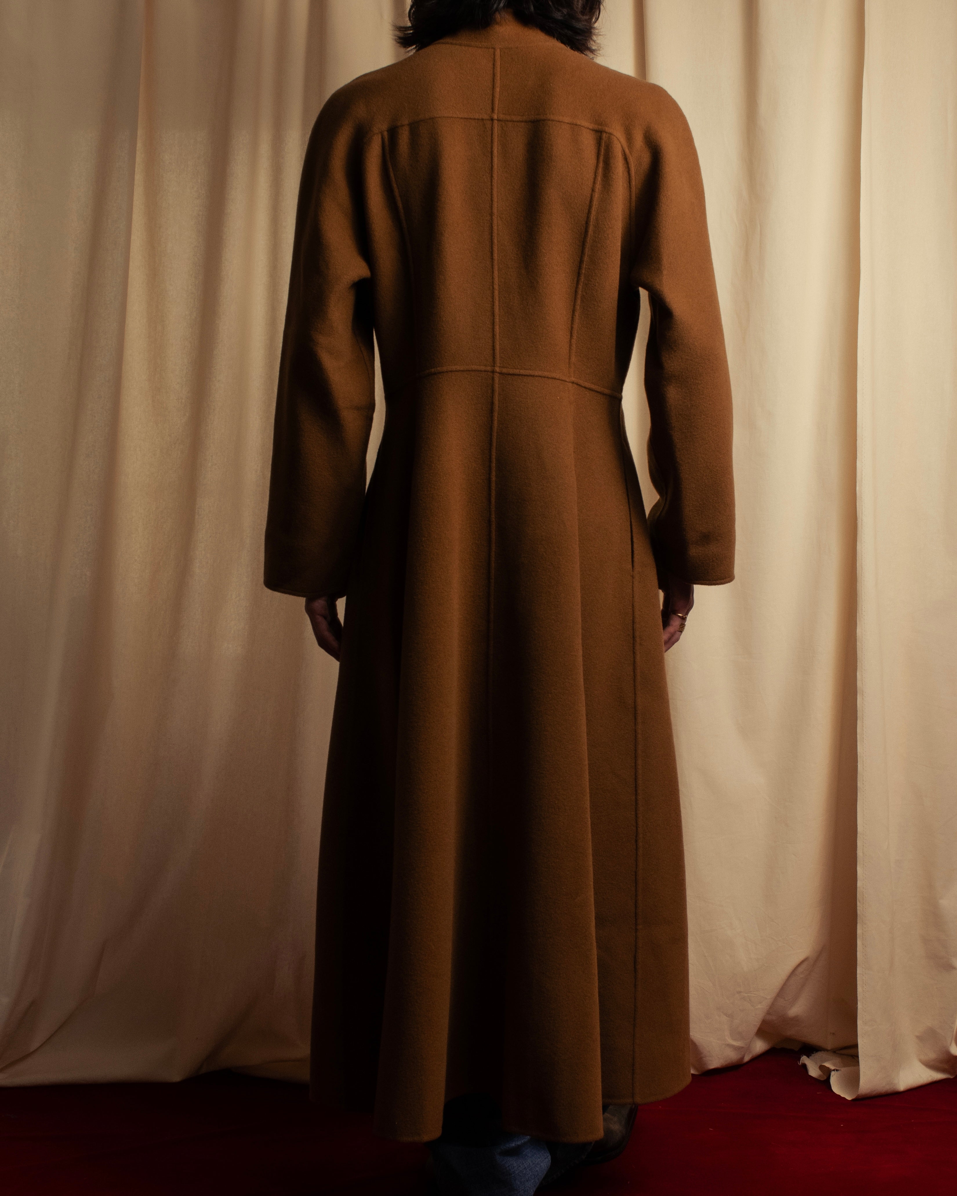 -SPECIAL- "Christian Dior" 80's-90's
Shaped flare silhouette collarless coat