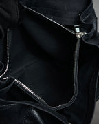 “YVES SAINT LAURENT” Late 2000s Muse Two grained leather flap hand bag