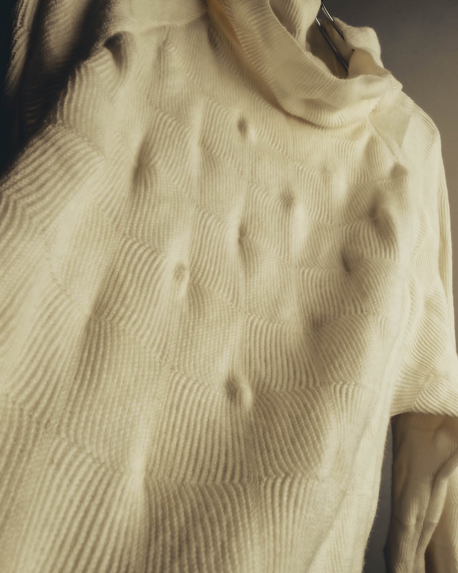"Alexander McQueen" 90's-00's Sculptural ribbed turtleneck wool knit sweater
