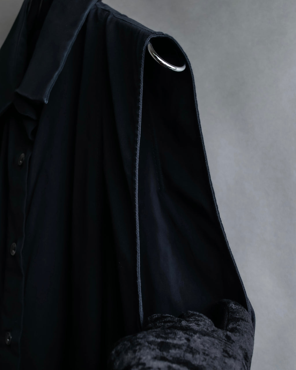 "MAISON MARGIELA" 13SS Panel design sleeveless black shirt