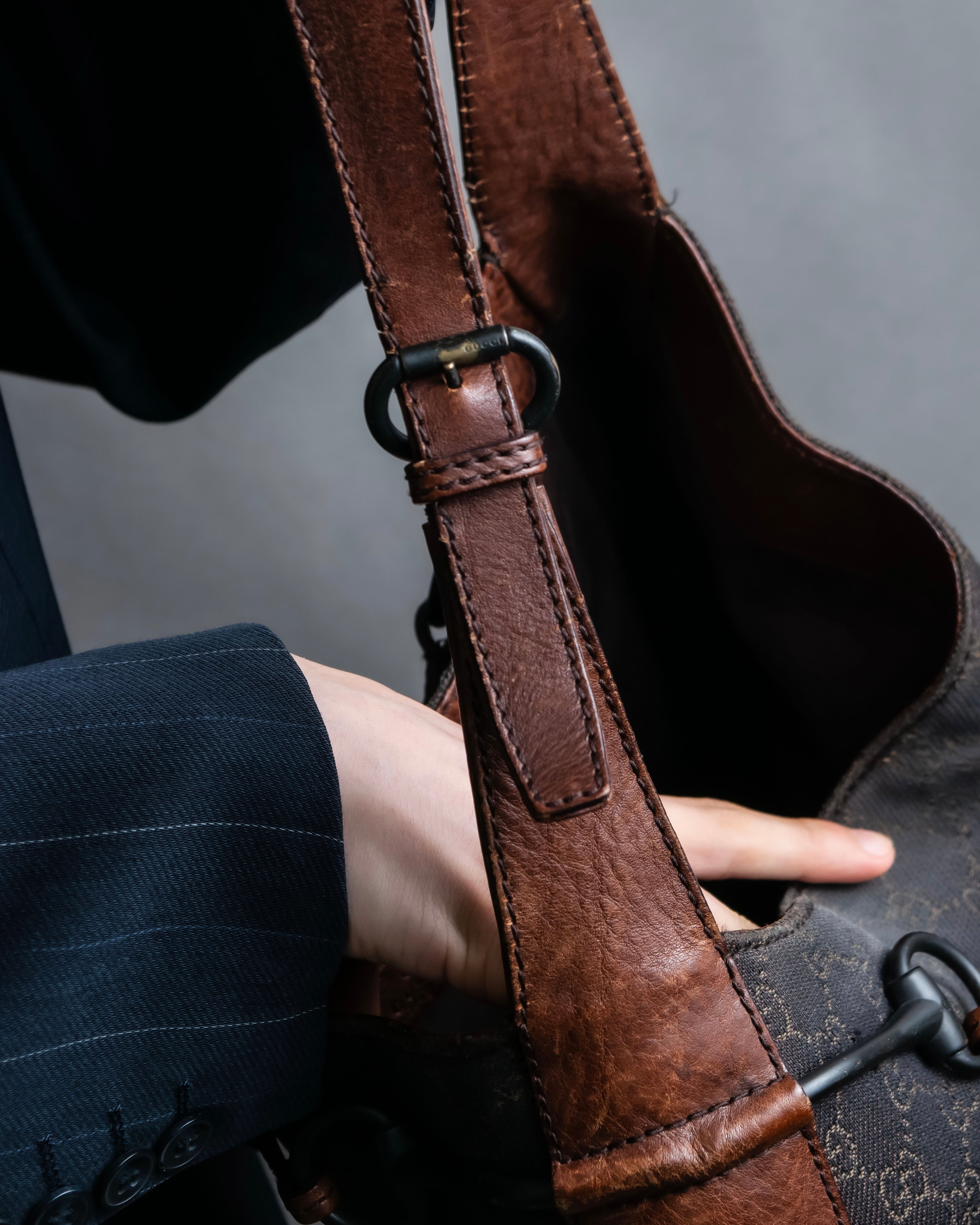 "GUCCI" GG canvas horsebit detail shoulder bag