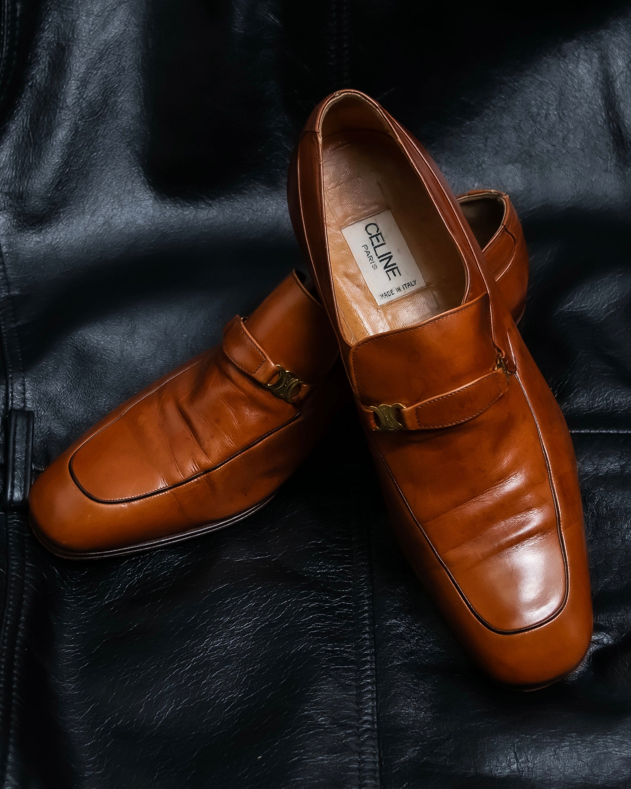 “CELINE” triomphe belt designed loafers